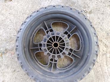 mima buggy: Zadnji tocak za decija kolica spoljni precnik 23 cm.,otvor za osovinu — 4