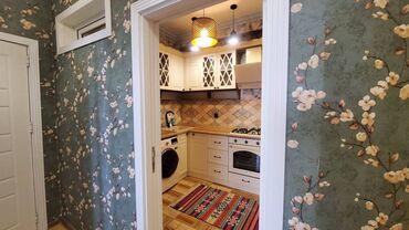 Uzunmüddətli kirayə mənzillər: 8 noyabr prospektində Nargilə dairəsinin yanında 2 otaqlı super mənzil — 11