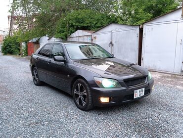 Lexus: Lexus IS: 2003 г., 2 л, Автомат, Бензин, Седан