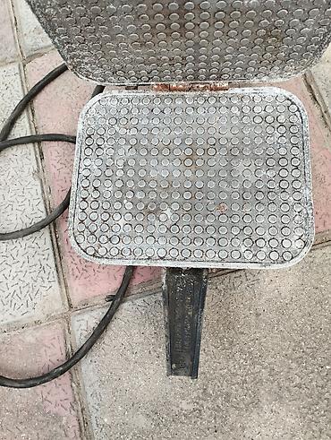 ipone 13 pro max: Elektrikli biskvit bişirən tava və vafli aparatı satılır. işlək — 2