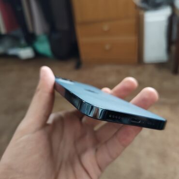 iphone xr купить бу: IPhone 12 Pro, Колдонулган, 256 ГБ, Pacific Blue, Коргоочу айнек, Каптама, Кабель, 77 %