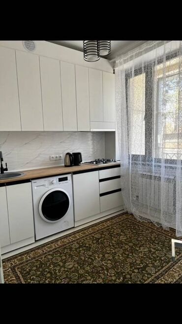 бишкек бакай ата: 1 комната, 42 м², Элитка, 2 этаж, Евроремонт