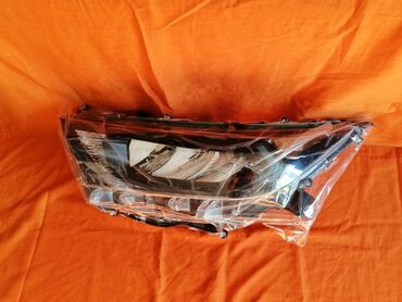 Faralar: Sol, Yaxın və uzaq vuran işıqlar Toyota, 2019 il, Analoq, ABŞ, Yeni — 7