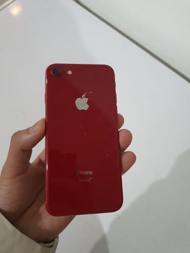 Apple iPhone: IPhone 8, Б/у, 64 ГБ, Красный, Чехол, 100 %