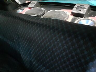 Təkərlər: Məhsul: Avtomobil kuzov hissələri və arxa baqaj komplekti (köhnə sovet — 15