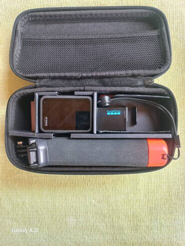 Videokameralar: İşlənməyib, karobkasında təzə. 1 illik zəmanəti var. 13.07.2025 — 19