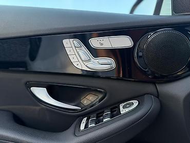 сешка мотор: Mercedes-Benz C-Class: 2019 г., 2 л, Автомат, Бензин, Седан — 7