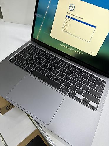 macbook pro i9: Ультрабук, Новый, Apple M1, ОЗУ, RAM: 8 ГБ — 2