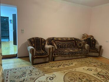 Uzunmüddətli kirayə mənzillər: Kirayə verilir: 3 otaqlı, mebellı mənzil pirallahı rayon Gürgan qəs — 6