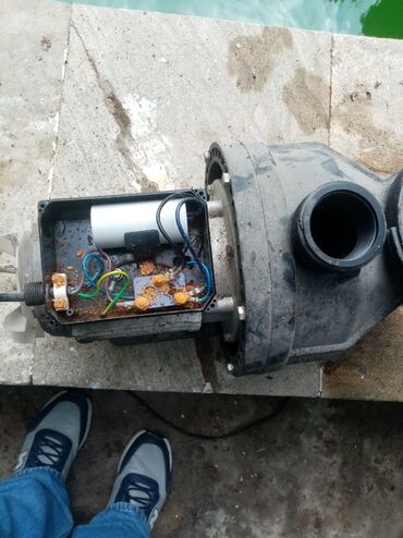 Hovuzlar: Hovuz tikintisi və üzlənməsi xidməti - 0-dan hovuzların — 8