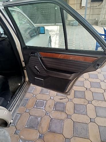 mers 202: Mercedes-Benz W124: 1990 г., Автомат, Седан — 3