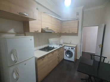 Uzunmüddətli kirayə mənzillər: Yasamal Midada Yeni tikilmiş 9 mərtəbəli binanın 1-ci mərtəbəsində 2 — 6