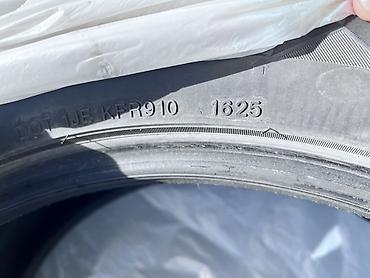 Шиналар жана дисктер: Зимние шины TRACMAX почти новая - Размер: 235/50 R21 - Индекс — 4