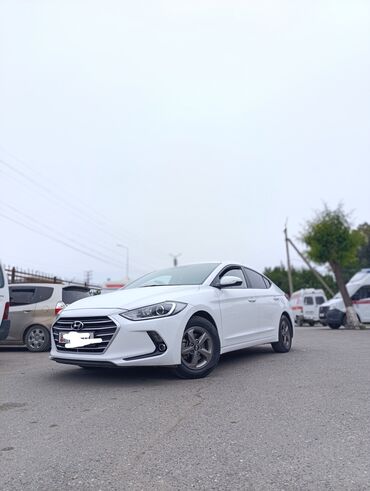 хундай i30: Hyundai Avante: 2018 г., 1.6 л, Автомат, Бензин, Седан