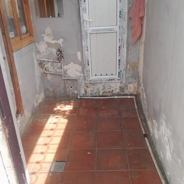 Həyət evləri və villaların satışı: 1 otaqlı, 65 kv. m, Kredit yoxdur, Orta təmir — 9