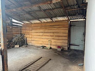 Продажа коттеджей и домов: Продаётся жилой дом с хозяйственным двором. с участком 15 соток. 4 — 9