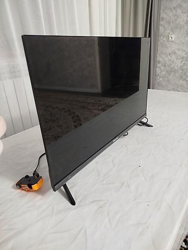 anydesk com: Телевизор Hisense, диагональ около 32" (80 см) без интернета почти — 1