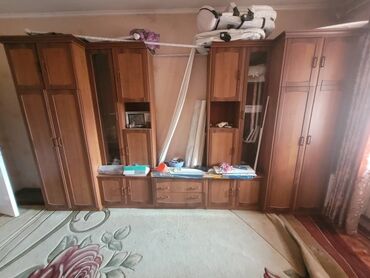 Гарнитуры для зала: Гарнитур для зала, Шкаф, Б/у