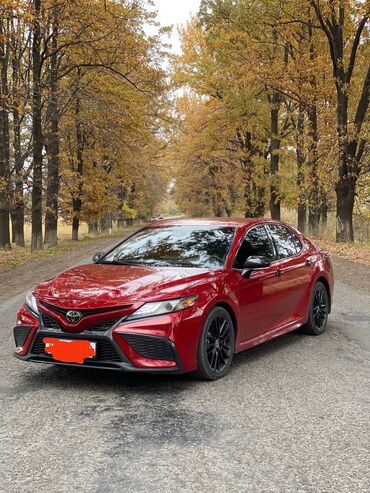 Toyota: Toyota Camry: 2021 г., 2.5 л, Автомат, Бензин, Седан