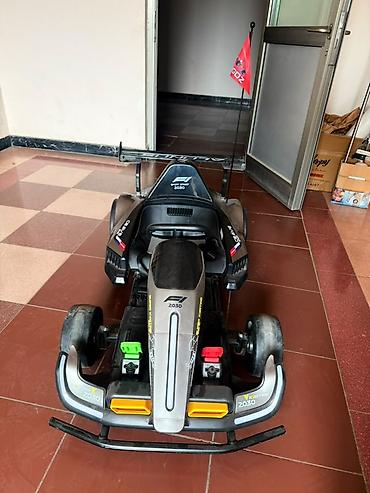 Uşaq üçün elektrik maşınları: Uşaq elektrik go-kartı – “F1 Sport Speed 2030” dizaynı - Real yarış — 3