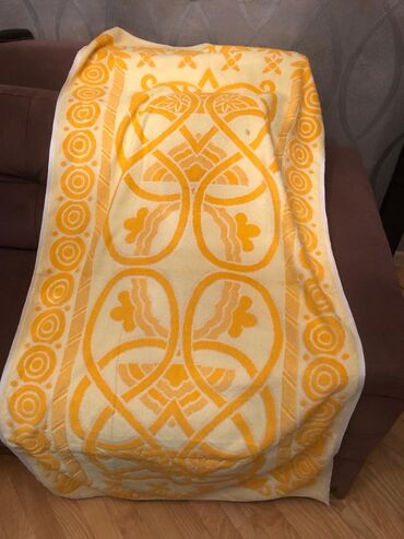 Dəsmallar: Üz üçün Yeni Dəsmal, Ünvandan götürmə — 6