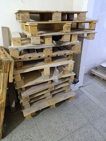 Digər tikinti materialları: Pardon cornu pola yarli çoxdu isdeyen yelaqe saxlasın 1 denesi 1 manat