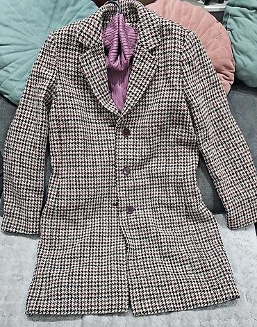 Kaputi: Zovite na moj broj: nula-šest-tri-osam-pet-devet-sest-tri-nula-nula ( — 14