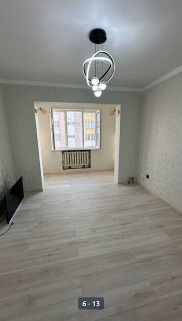 продаю полдома рабочий городок: 2 бөлмө, 49 кв. м, 105-серия, 5 кабат, Косметикалык ремонт