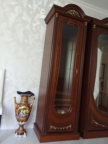qoz: Qonaq otağı üçün klassik mebel dəsti - Material: tünd qəhvəyi rəngli — 4