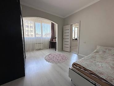 2017: 3 комнаты, 100 м², 106 серия, 8 этаж — 4
