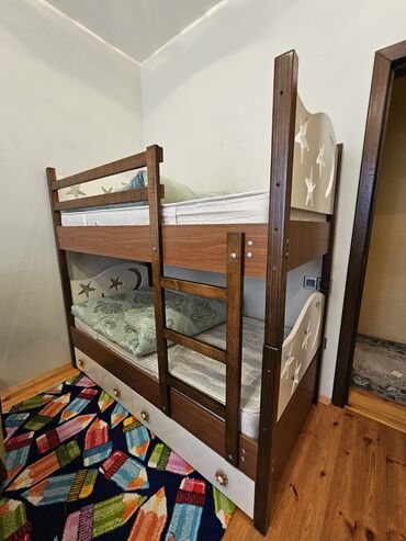 Детские двухъярусные кровати: Б/у, Для девочки и мальчика, С матрасом, С выдвижными ящиками, Азербайджан