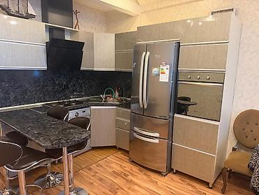 studio menzil: Xətai rayonu, Nəsirəddin Tusi küçəsi, 62 nömrəli avtobusun son — 7