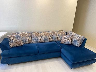Mavi künc divan – açılıb‑yığılan model - Rəng: dərin mavi - Forması