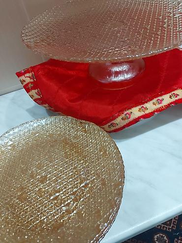 Tort və şiriniyyat qabı, rəng - Qızılı, Şüşə, Türkiyə