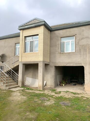 Həyət evi alıram: Buzovna 4 otaqlı, 240 kv. m, Orta təmir