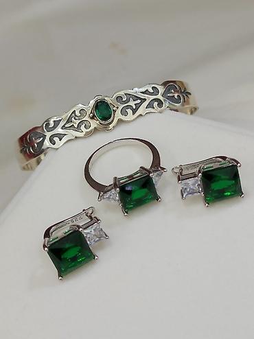 Серебряные наборы украшений: Серебряный Набор+ Билерик Серебро 925 пробы Размеры имеются Набор at lalafo.kg — 7 Серебряные наборы украшений: Серебряный Набор+ Билерик Серебро 925 пробы Размеры имеются Набор — 7