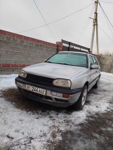 автомобили хундай: Volkswagen Golf: 1993 г., 1.8 л, Механика, Газ, Универсал