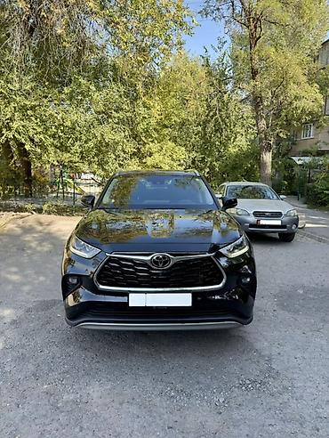 500: Toyota Highlander: 2022 г., 3.5 л, Автомат, Бензин, Кроссовер — 2