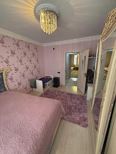 sabuncu bazarı: Bakı, Bakıxanov qəs., 3 otaqlı, Köhnə tikili, 90 kv. m — 6