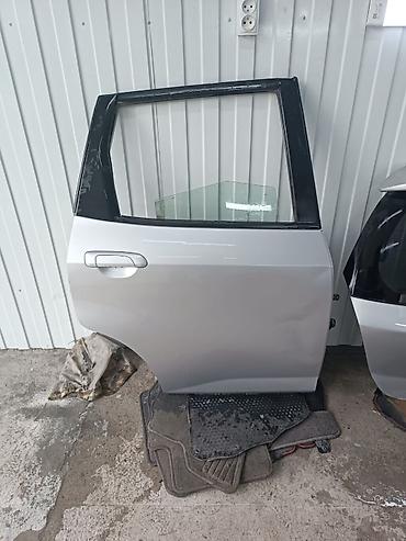 Крышки багажника и комплектующие: Кузовные детали Honda Stepwgn/Stepwgn Spada (RB/ RK серия) - Задние — 25