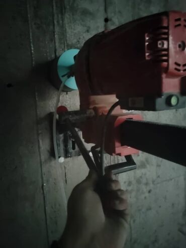 Сверла: Предлагаем услуги по алмазному бурению отверстий в бетоне, кирпиче и — 4