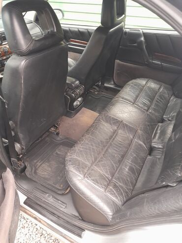 фольксваген поло салон: Opel Omega sedan Xüsusiyyətlər: - Kuzov: sedan, gümüşü rəng - Salon