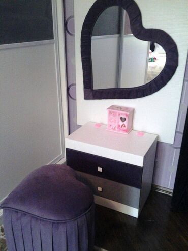 Uzunmüddətli kirayə mənzillər: Binəqədi rayonu,Memar Əcəmi və Nəsimi metrosu yaxınlığında, Z. Əliyeva — 18