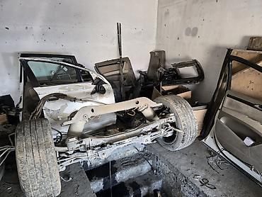 q7 audi: Audi Q7 hissələri – orijinal çıxma - Salon arxa salon güzgüsü — 5