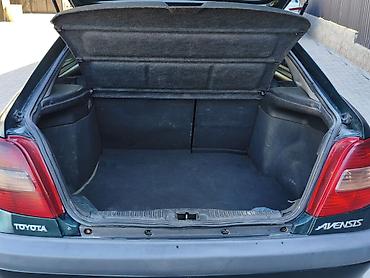 авто ярис: Toyota Avensis: 2002 г., 1.8 л, Механика, Дизель, Седан — 3