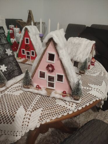 Praznična dekoracija: Ukras, bоја - Šareno, Novo — 1