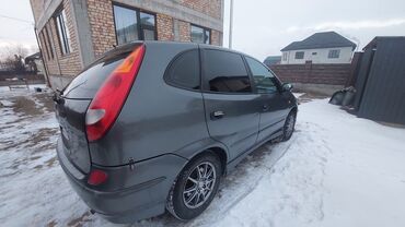 тико 2: Nissan Almera Tino: 2005 г., 1.8 л, Механика, Бензин, Кроссовер