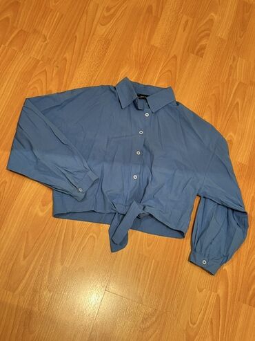 biserli koynekler: L olcu yazilib ama M’ede gedir. 2 defe geyinilib