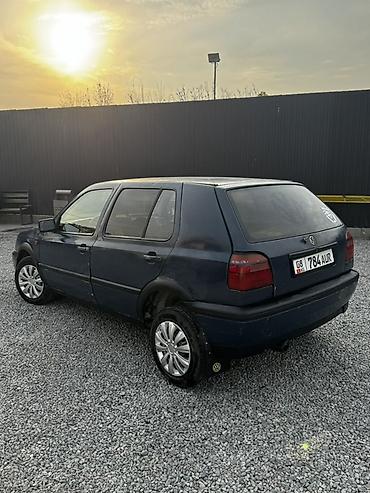 обмен на легаси: Volkswagen Golf: 1992 г., 1.8 л, Механика, Бензин, Хэтчбэк — 4
