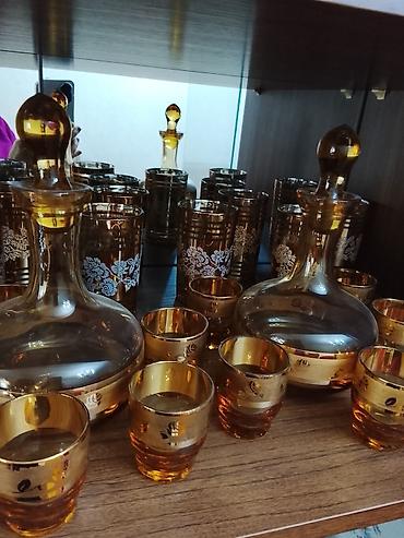 Qab-qacaq və mətbəx ləvazimatları: Rəng - Qızılı, Şüşə, 2, 1 l — 4